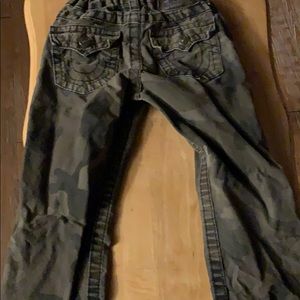 Camouflage True Religion pants
